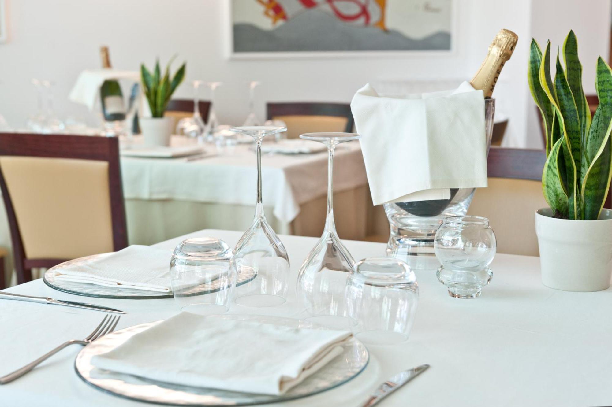Hotel Belvedere Milano Marittima Exterior photo