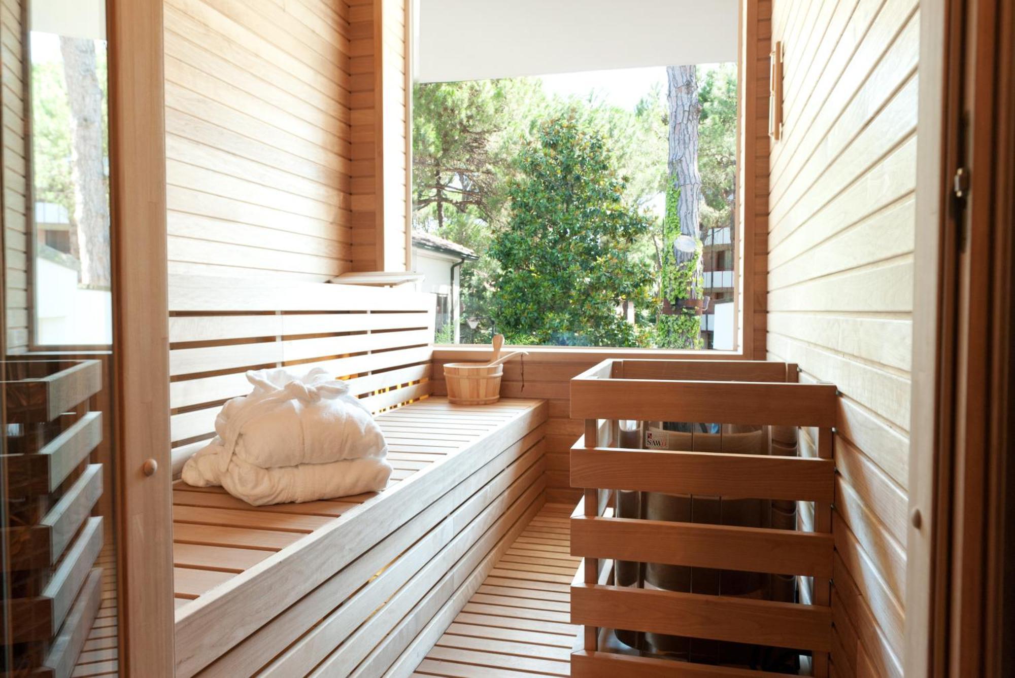 Hotel Belvedere Milano Marittima Exterior photo